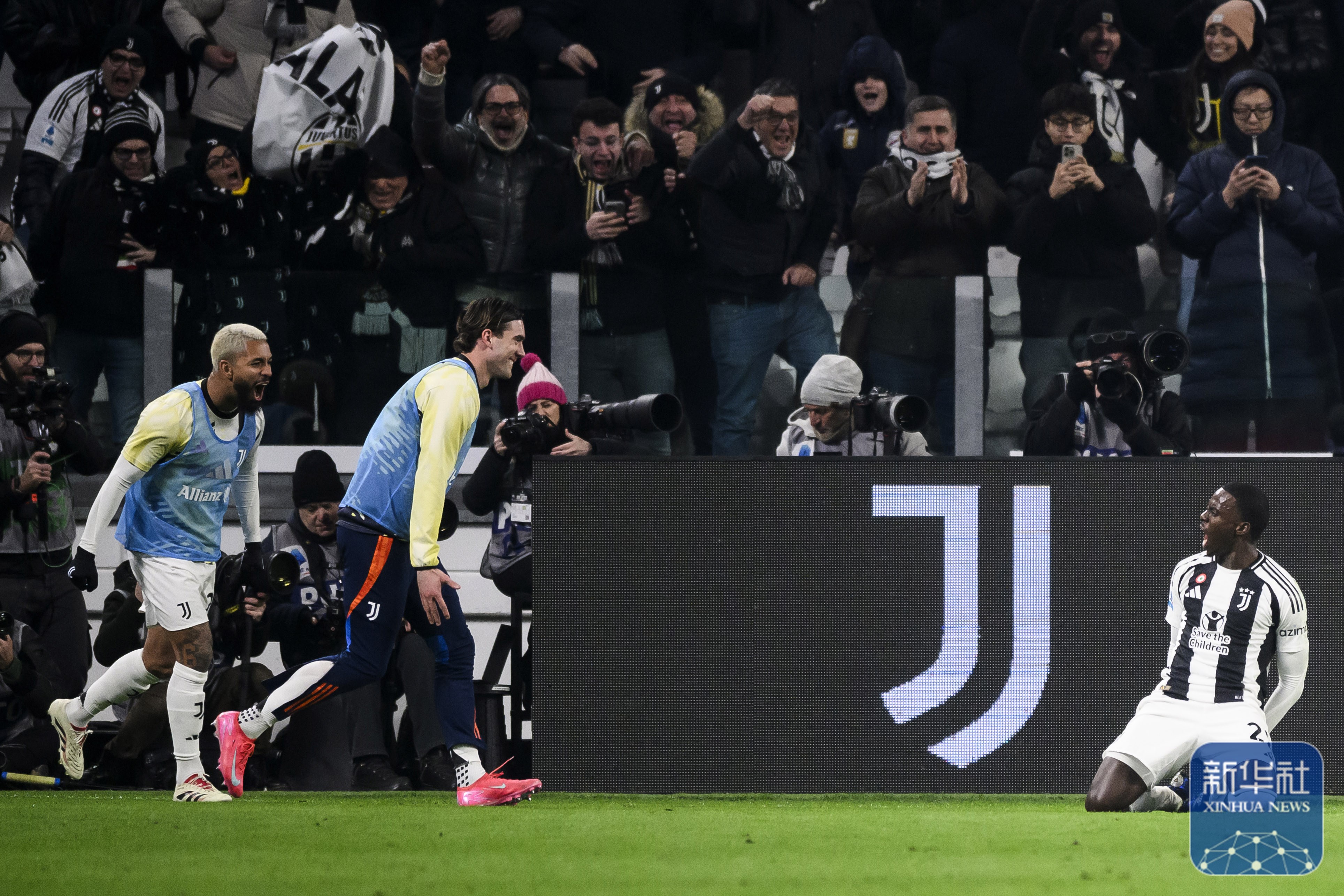 JNH体育-尤文图斯中场核心遭遇伤病困扰,球队面临困难的简单介绍