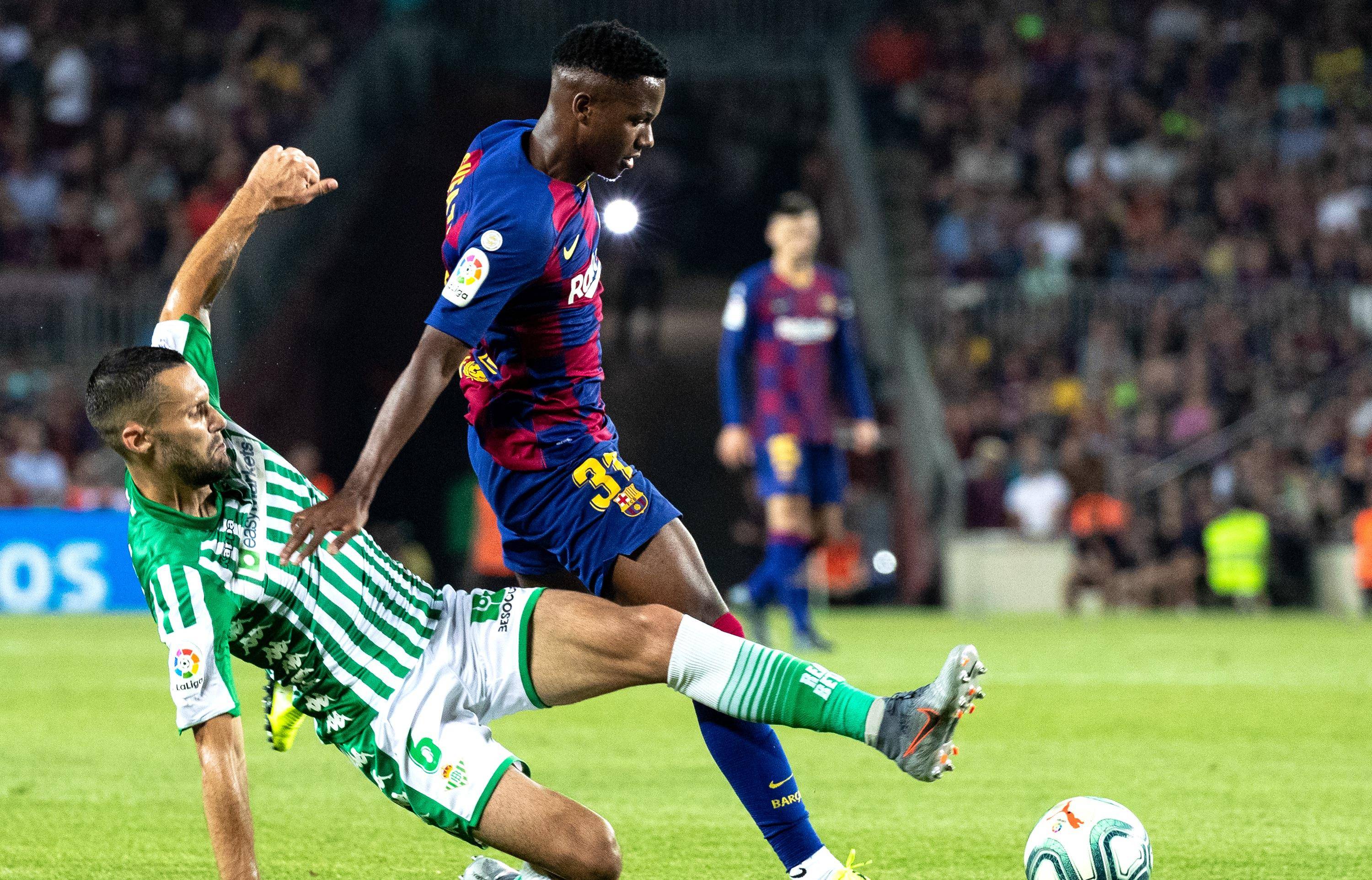 金年会集团-格拉纳达客场取胜，穆莫里尼奥上演战术大胜的简单介绍