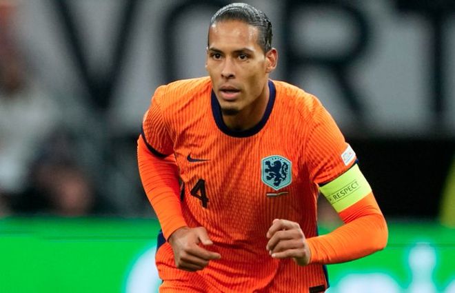 jinnianhui-荷兰球队主帅下课，俱乐部寻找新教练的简单介绍