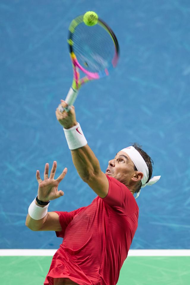 马拉加球员间出现矛盾,团队合作受影响的简单介绍 马拉加球员间出现矛盾,团队合作受影响的简单介绍