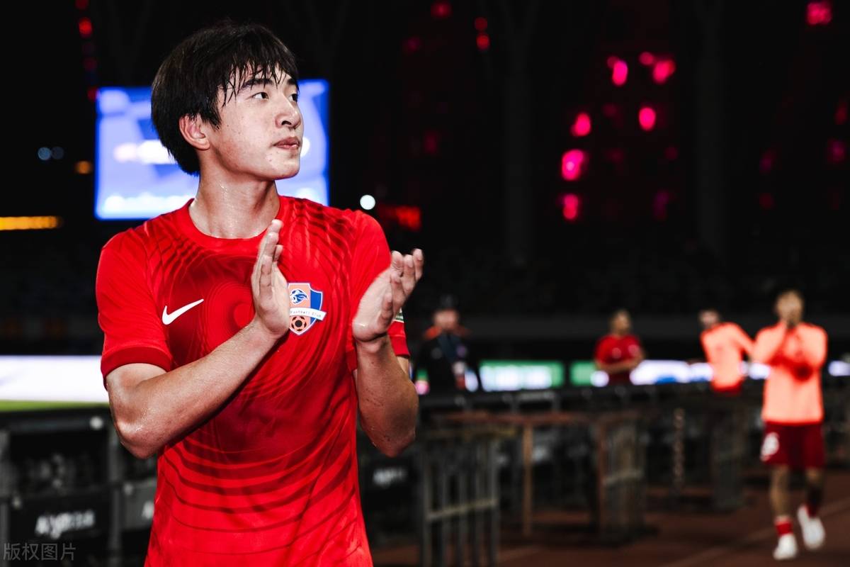 金年会官方网站-包含青少年国际赛事频频受关注，年轻球员崭露头角的词条