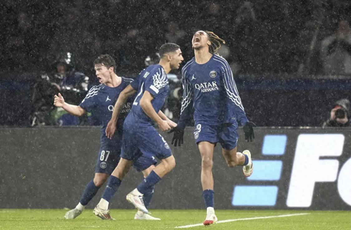 金年会平台-巴黎圣日耳曼以微弱优势战胜对手取得胜利的简单介绍