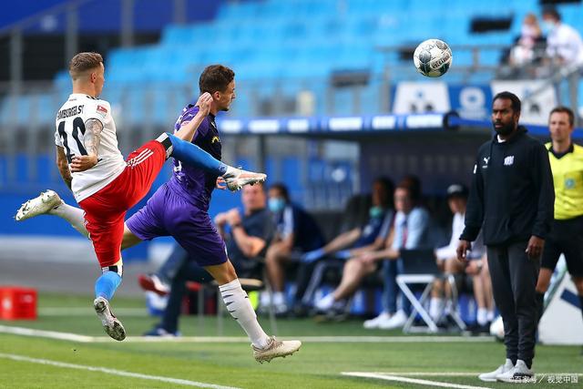 包含汉堡队客场逆转对手,取得保级利好的词条 包含汉堡队客场逆转对手,取得保级利好的词条