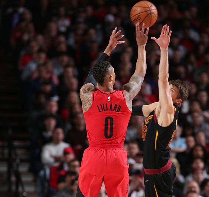 火箭擒下开拓者，继续保持不败势头