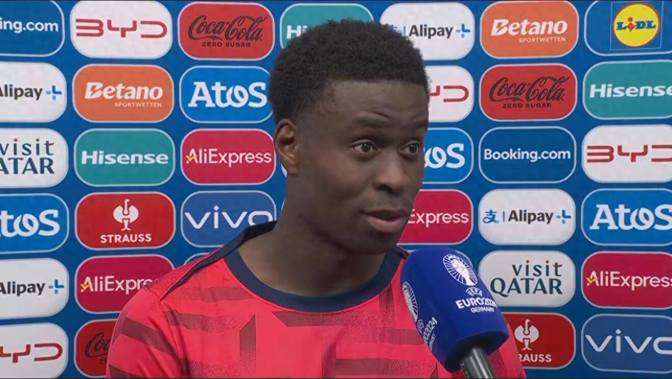 金年会下载-澳洲球员在重要比赛中冷静发挥