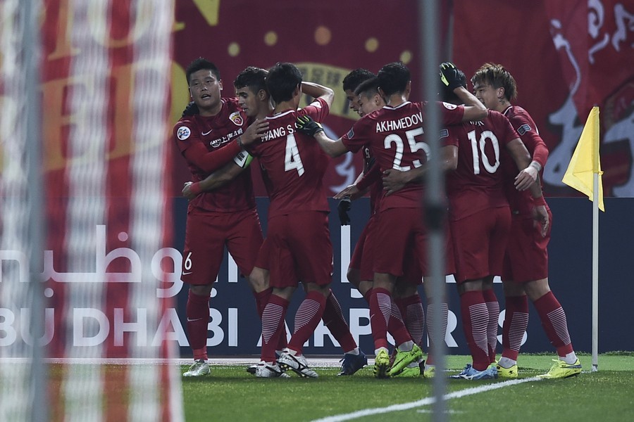 重庆球队火力全开,大胜对手展现统治力 重庆球队火力全开,大胜对手展现统治力