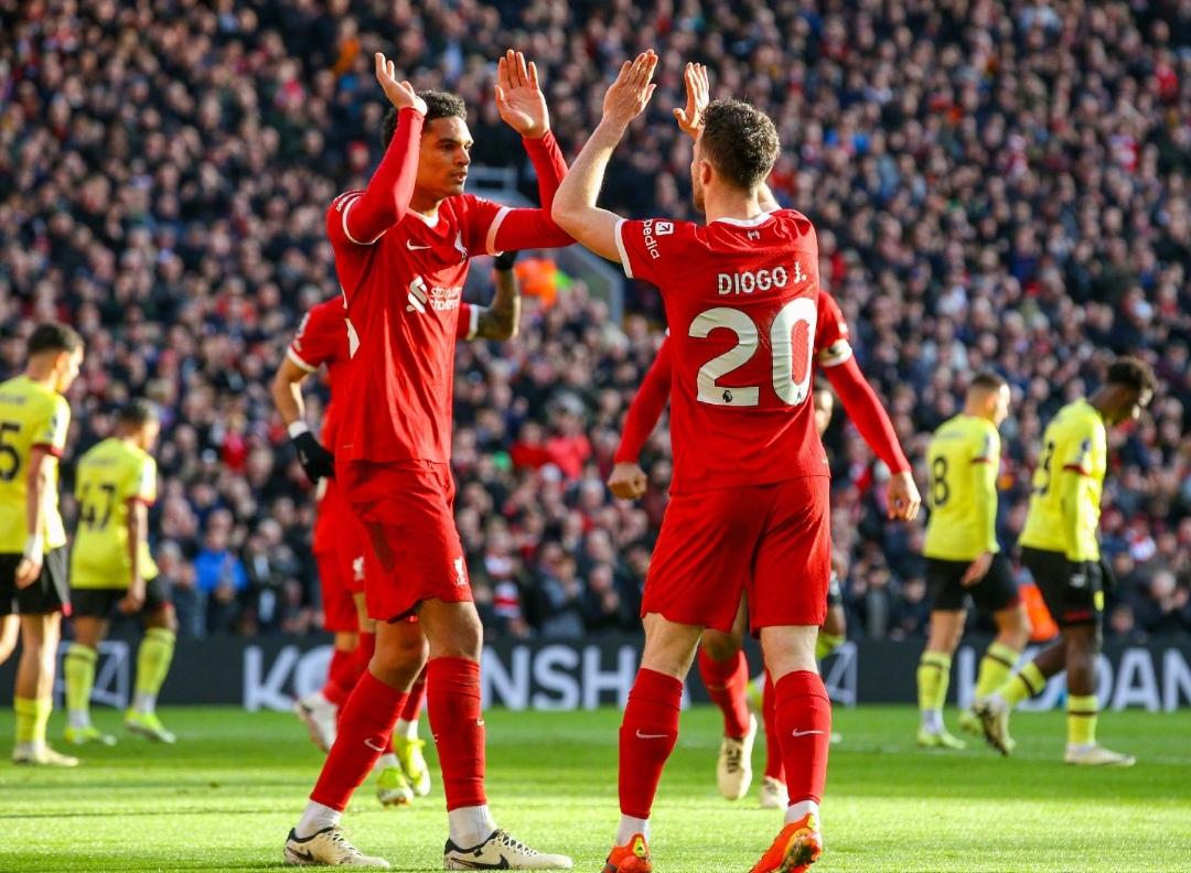 伯恩利锋线羸弱,英超命运多舛的简单介绍 伯恩利锋线羸弱,英超命运多舛的简单介绍