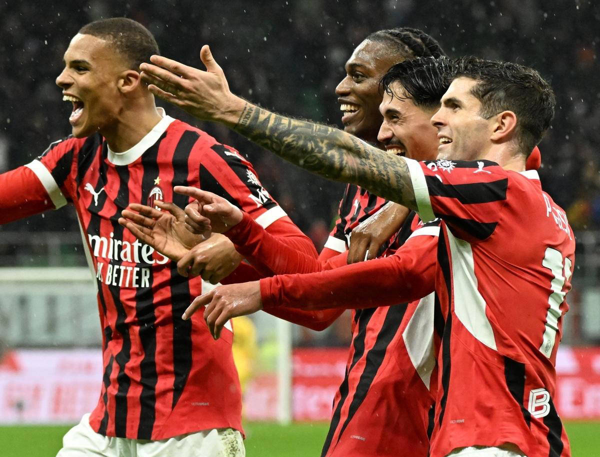 罗马客场胜AC米兰,实现客场获胜 罗马客场胜AC米兰,实现客场获胜