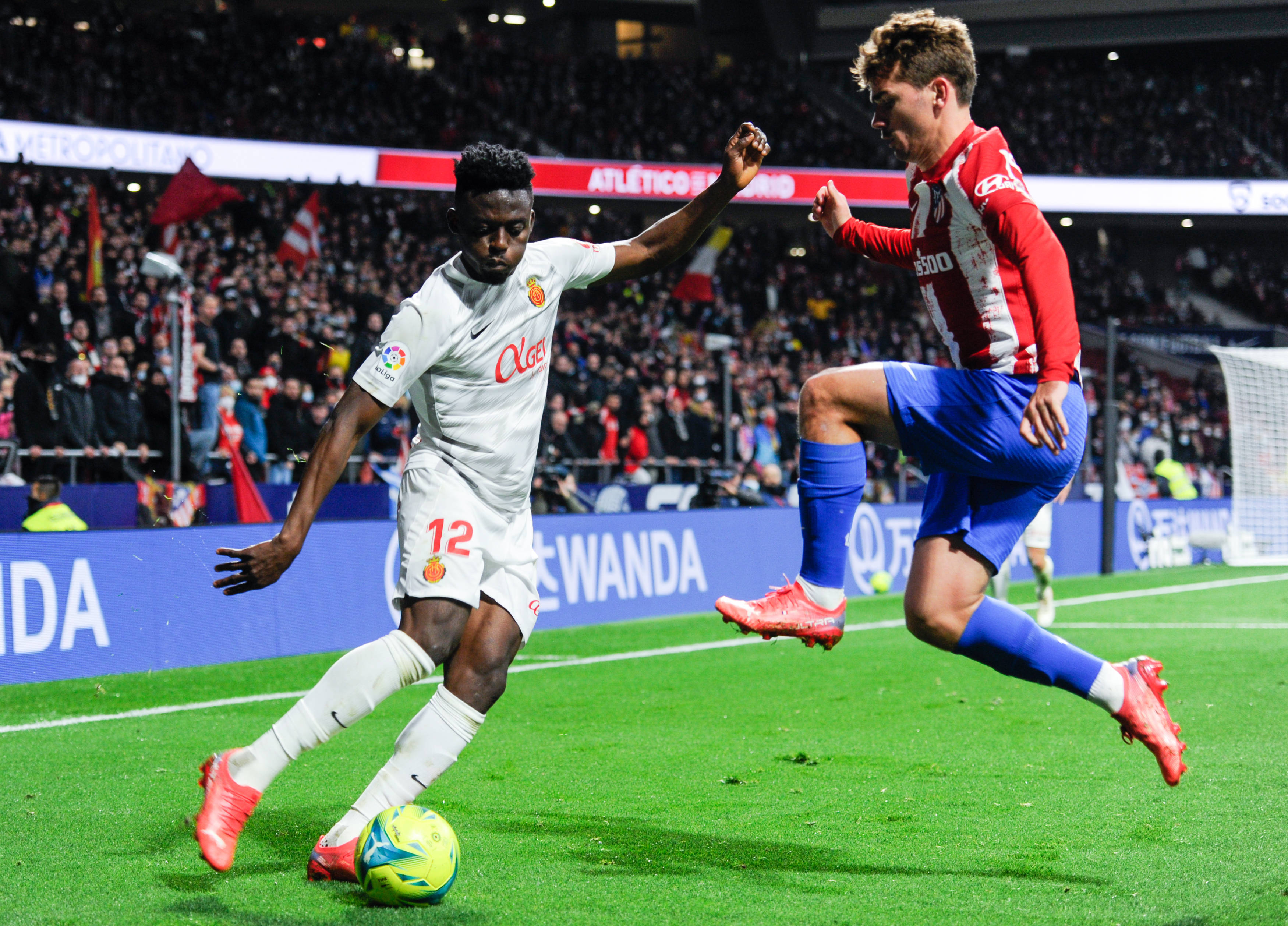 金年会电子-马洛卡客场惊险逆转，逼近保级区的简单介绍