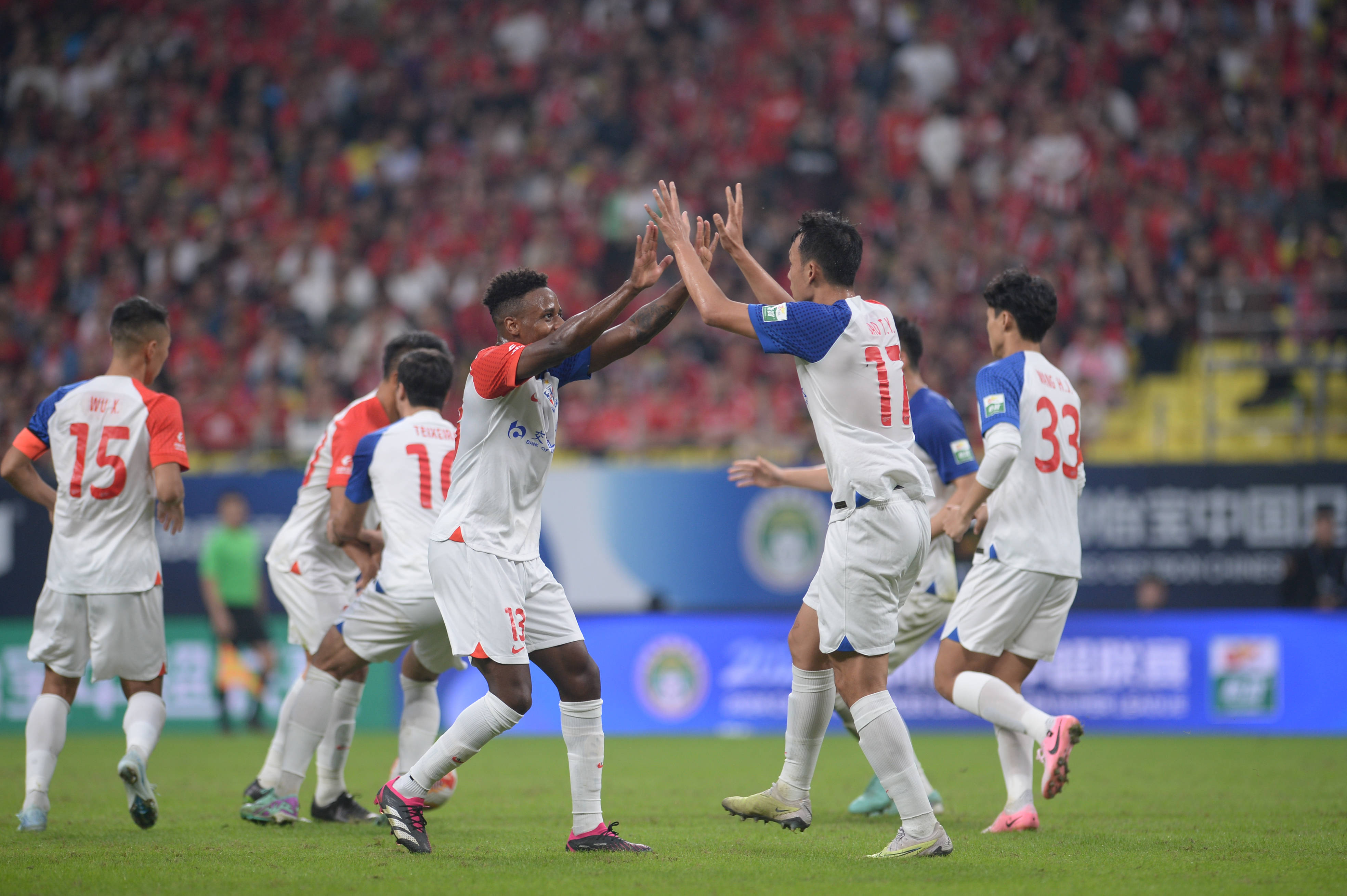 金年会app下载-中超重磅对决：利物浦迎战哈兰德，表现神勇的简单介绍