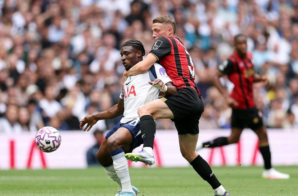 热刺客场大胜伯恩利,结束两连败 热刺客场大胜伯恩利,结束两连败