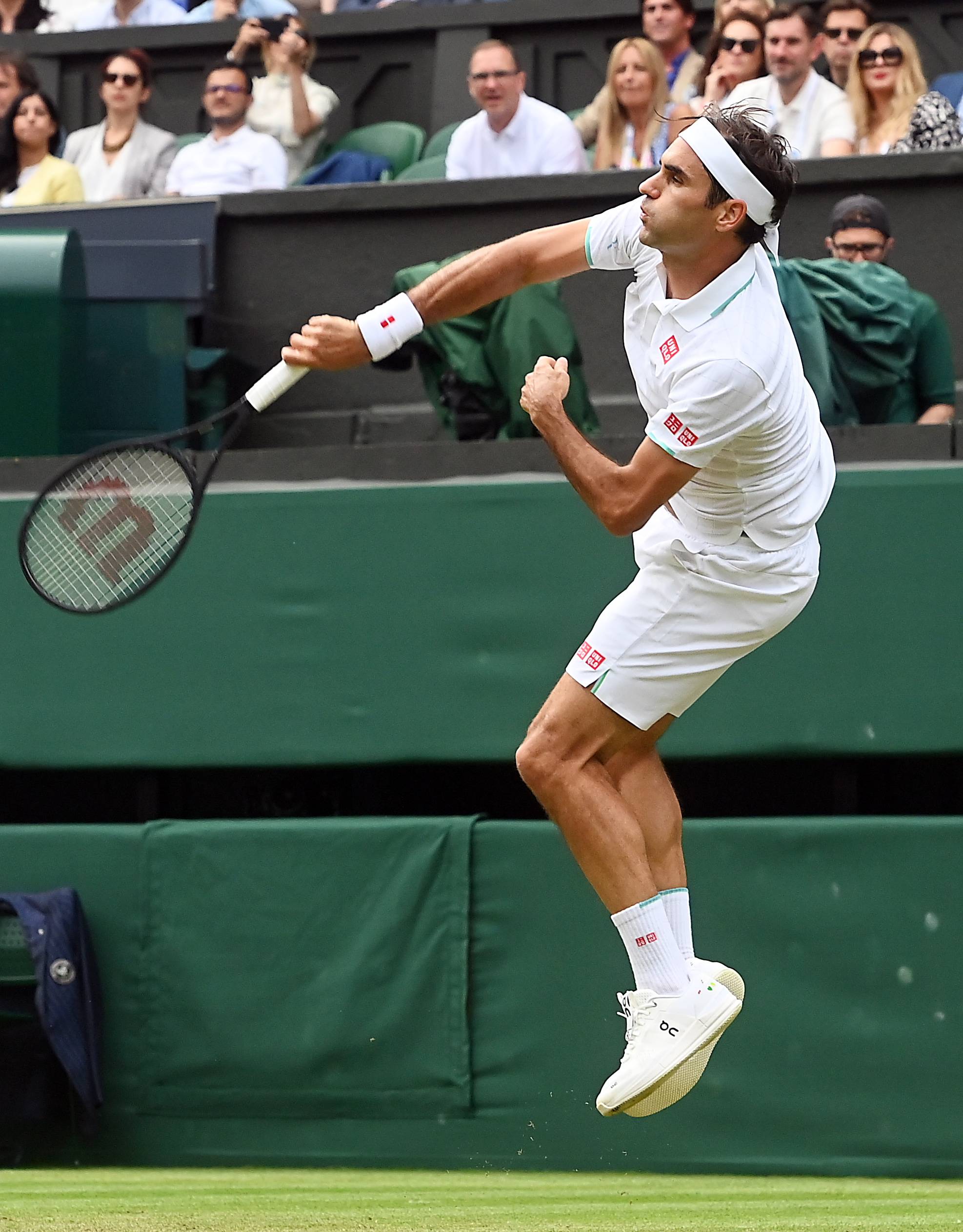 日本网球队绝地反击英国网球队，费德勒绝境逆转的简单介绍