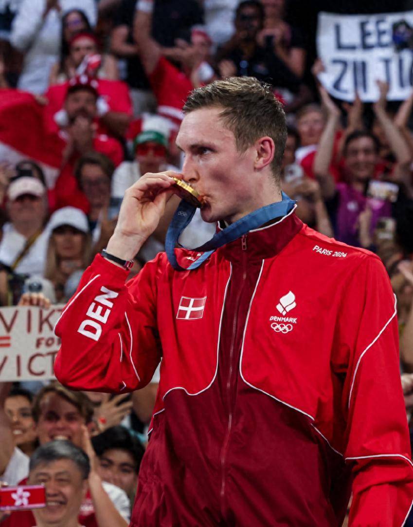 泰国羽毛球队绝地反击法国羽毛球队，安赛龙制霸全场的简单介绍