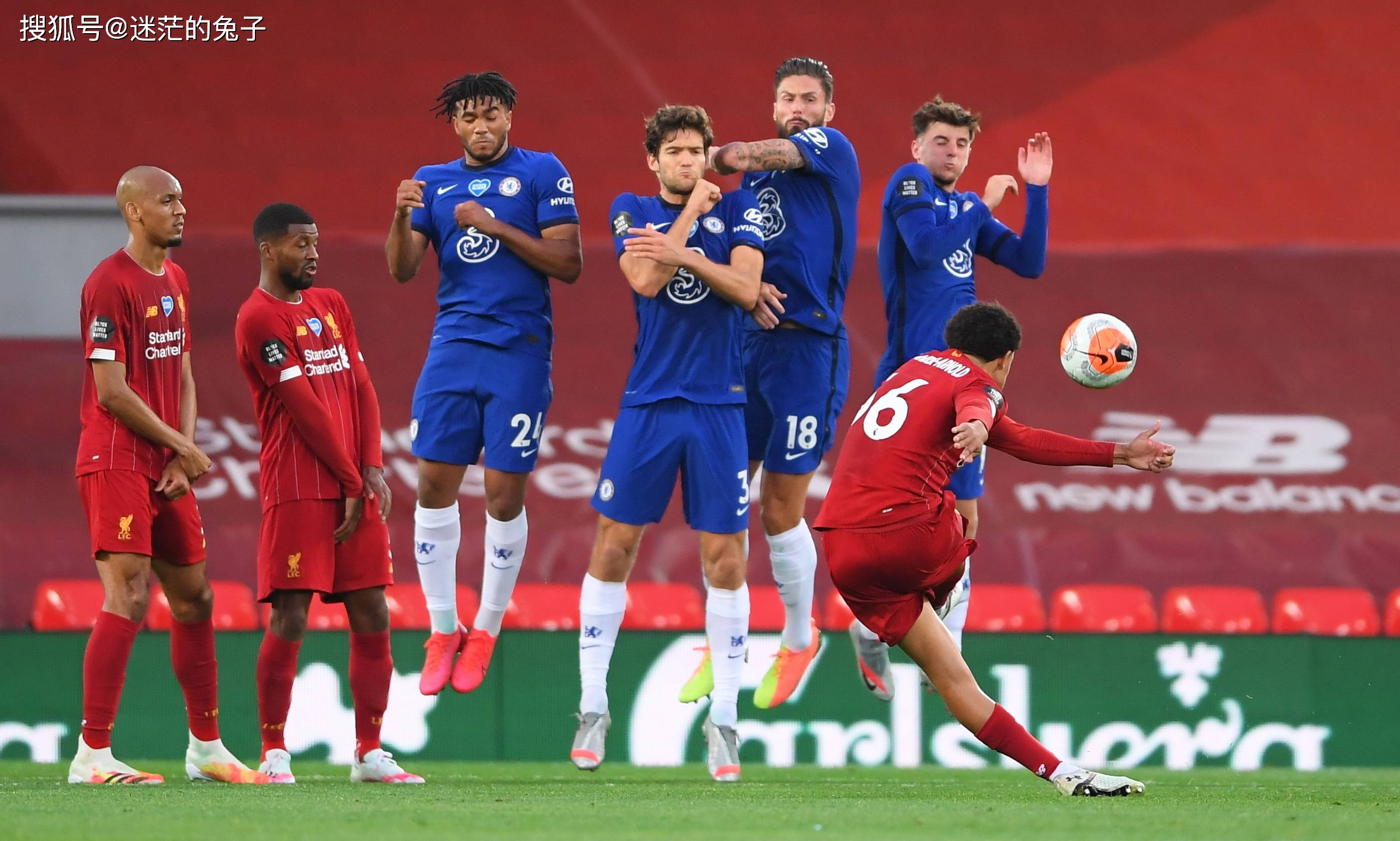 关于场面火爆!英超观众席沸腾不已的信息 关于场面火爆!英超观众席沸腾不已的信息