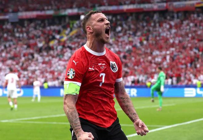 德国绝杀波兰，格列兹曼点燃赛场