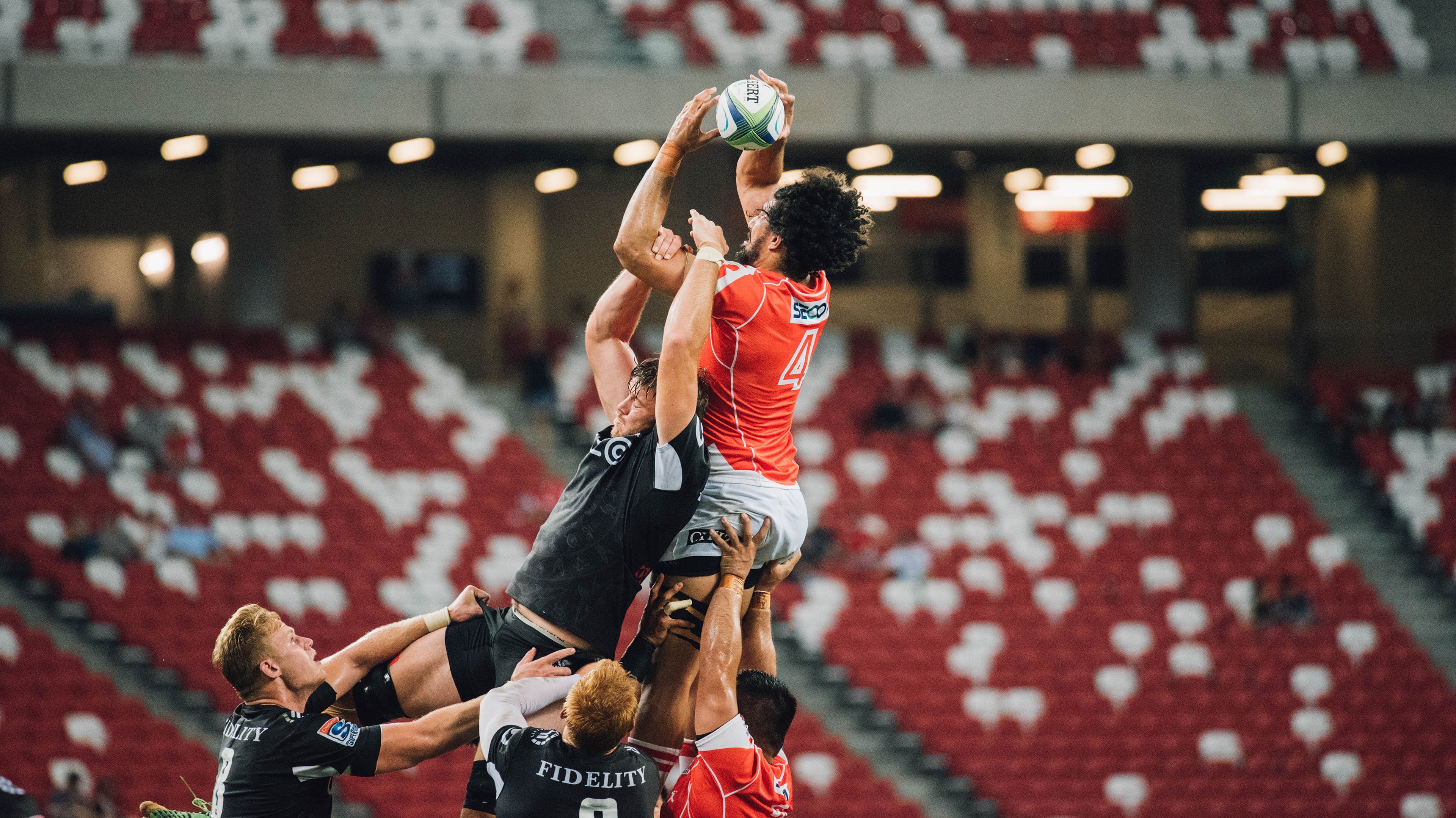 冰封与沸腾的临界点，马克西于无声处听惊雷