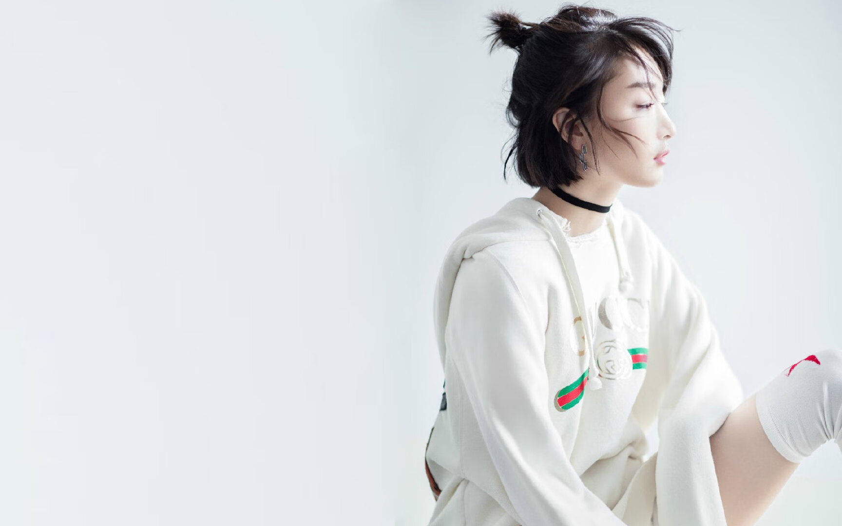 金年会APP-钢铁洪流与空中芭蕾，当活塞踏平广东，拉文在美加墨凌空起舞—体育的平行史诗