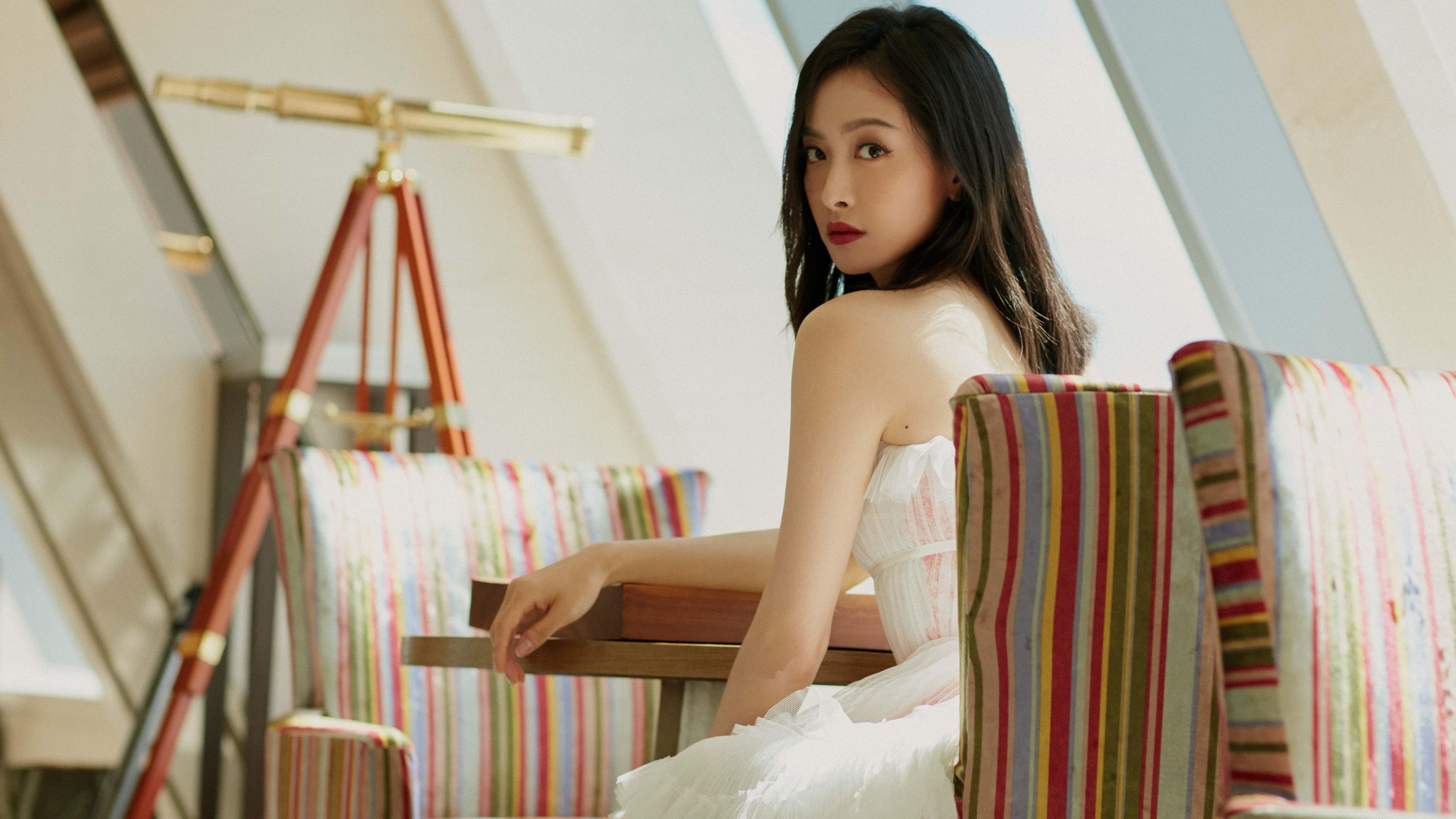 双重掌控，从篮球战术到街道狂飙的王者哲学