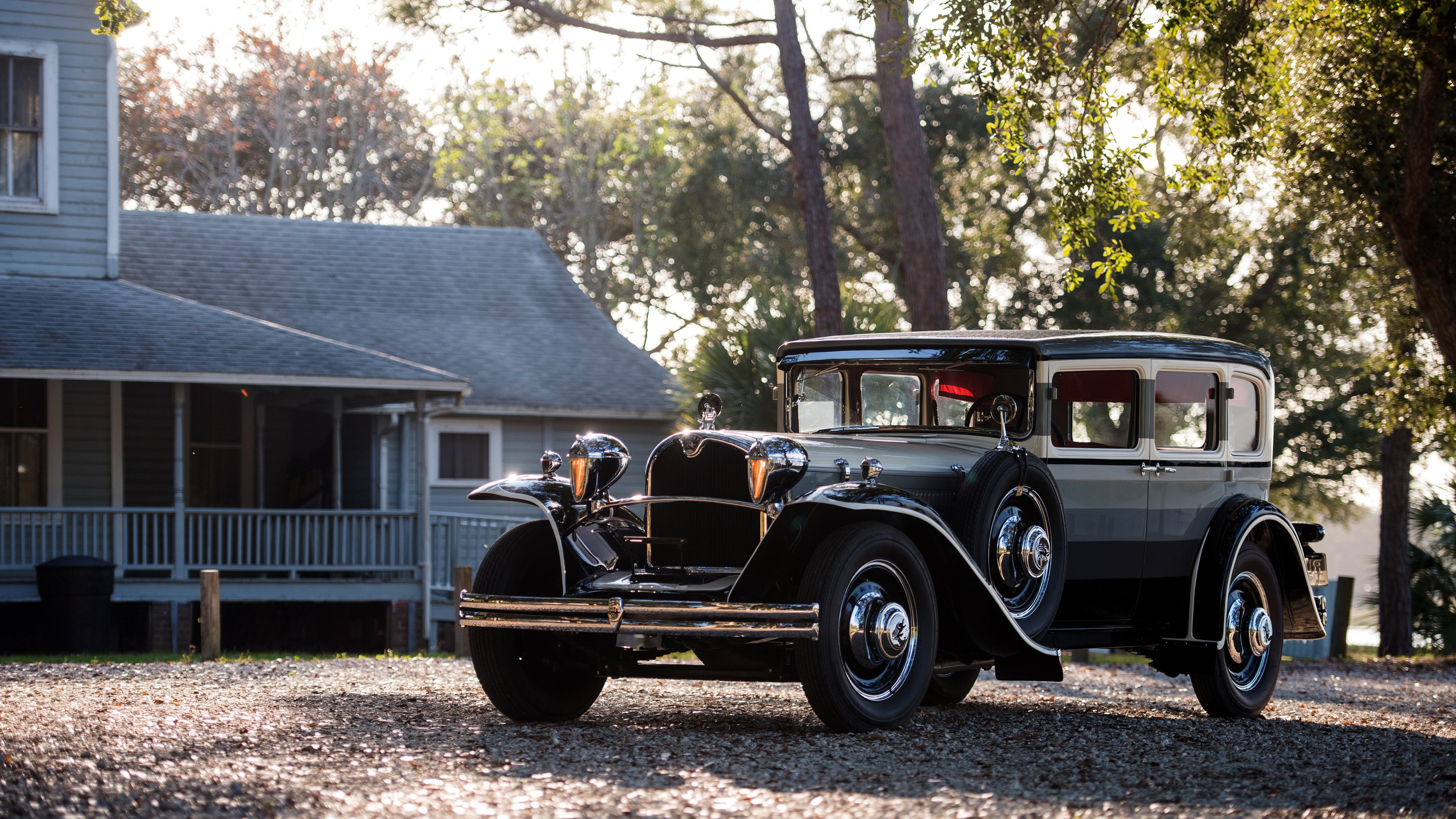 维尼修斯单骑闯关,几内亚铁血鏖战,绿茵场上两种完美的较量